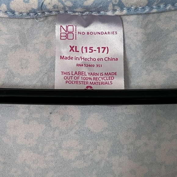 Ruched Tie Front Blue Floral Top - Picture 3 of 3